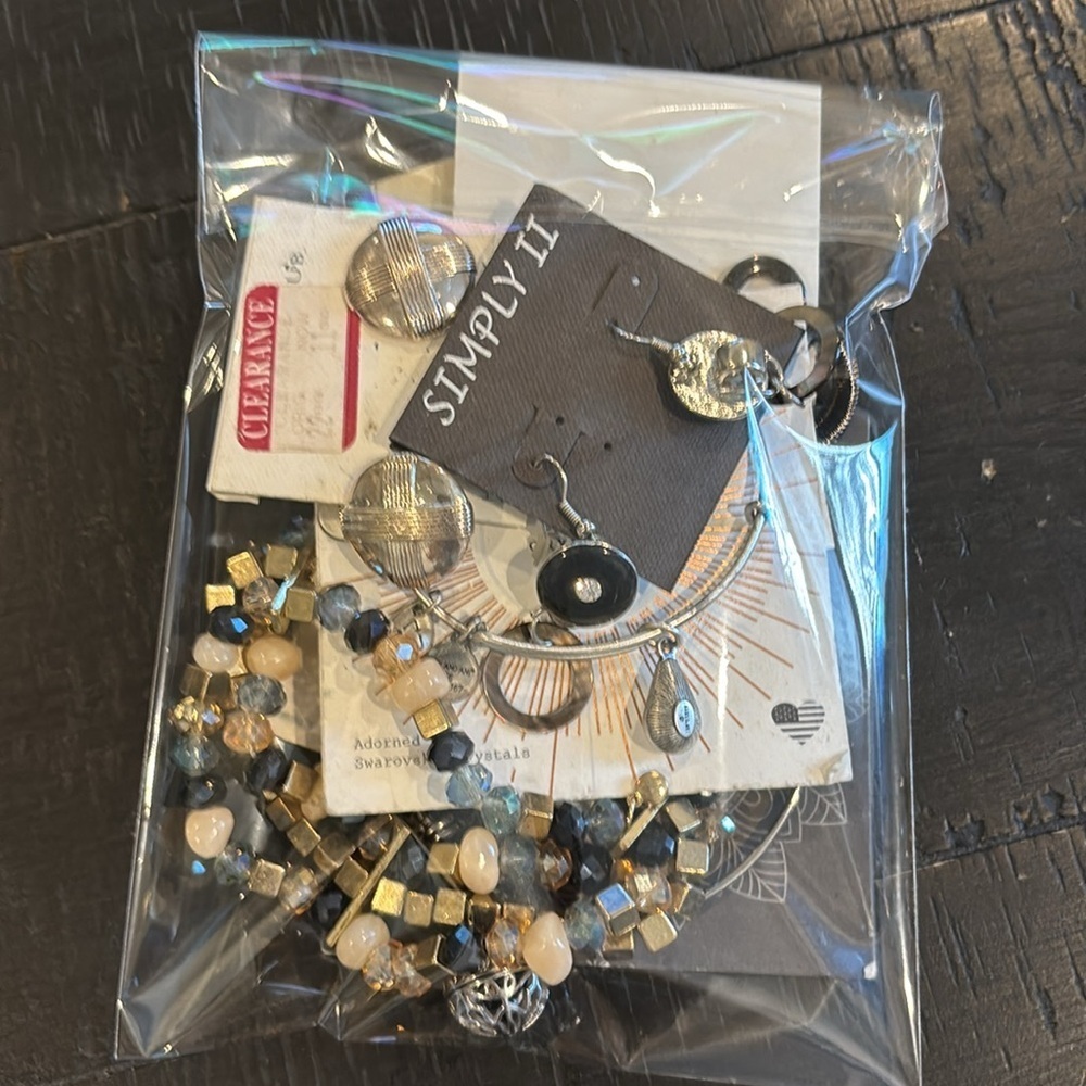 NWT Random Jewelry Bundle – Boho, Minimalist, Statement Mix